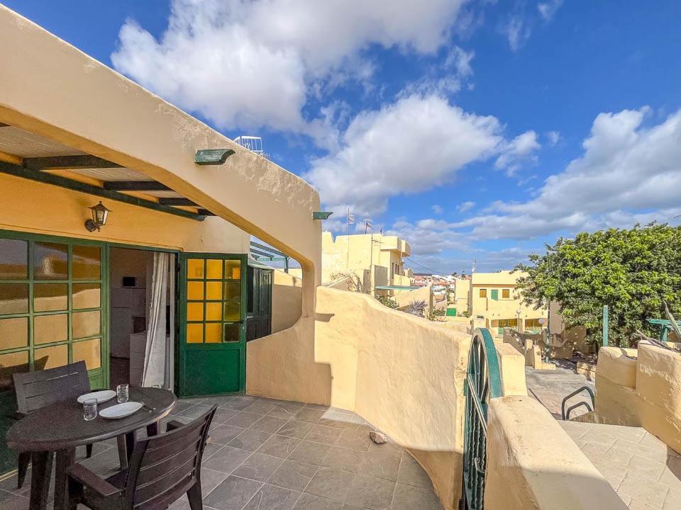 Apartamento Recien reformado!!! Costa Calma terraza y piscina Exterior foto